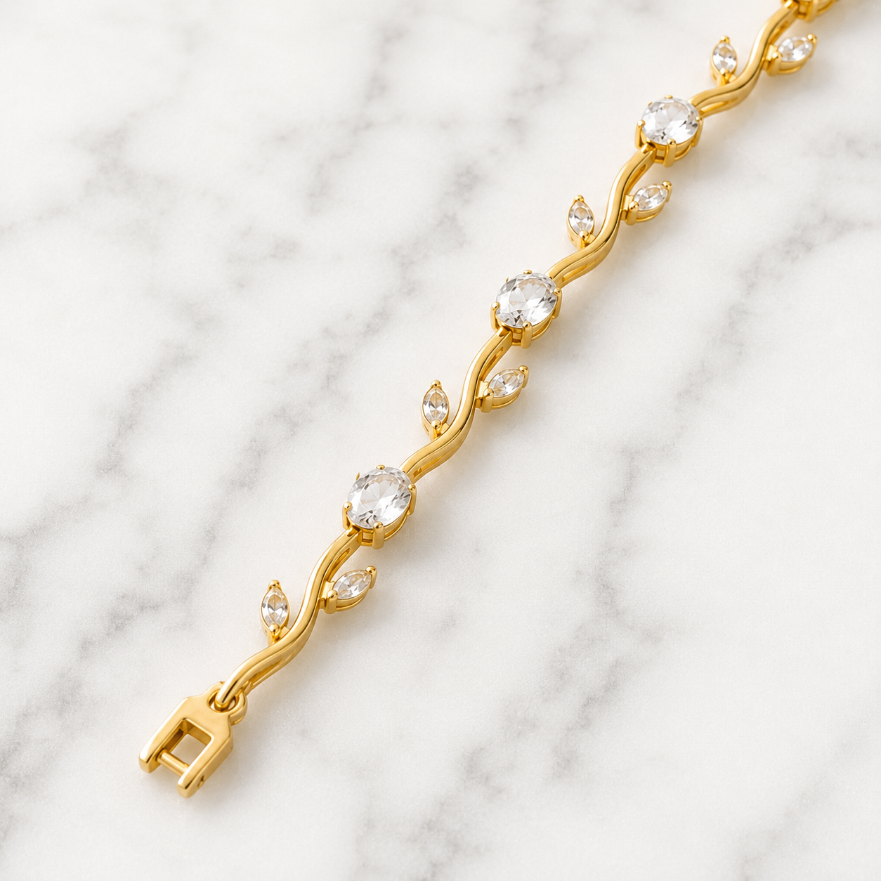 Elegant Tulip Crystal Bracelet for Women – Gold-Plated Stainless Steel