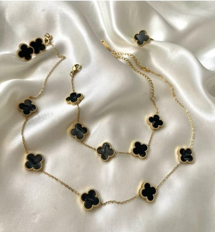 Luxury Clover Necklace – Gold-Plated Black Clover Station Necklace | Elegant Designer-Inspired Jewelry for Women